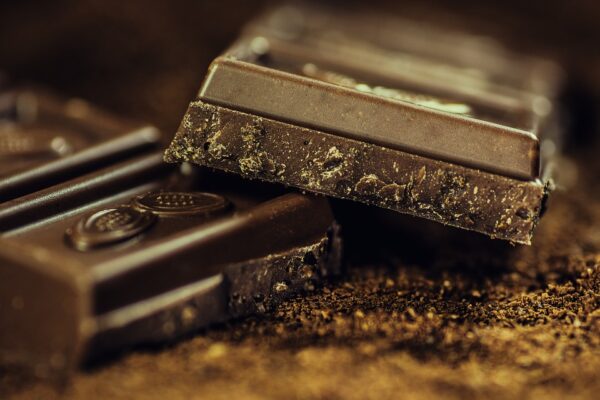فوائد الشوكولا الداكنة على الصحة